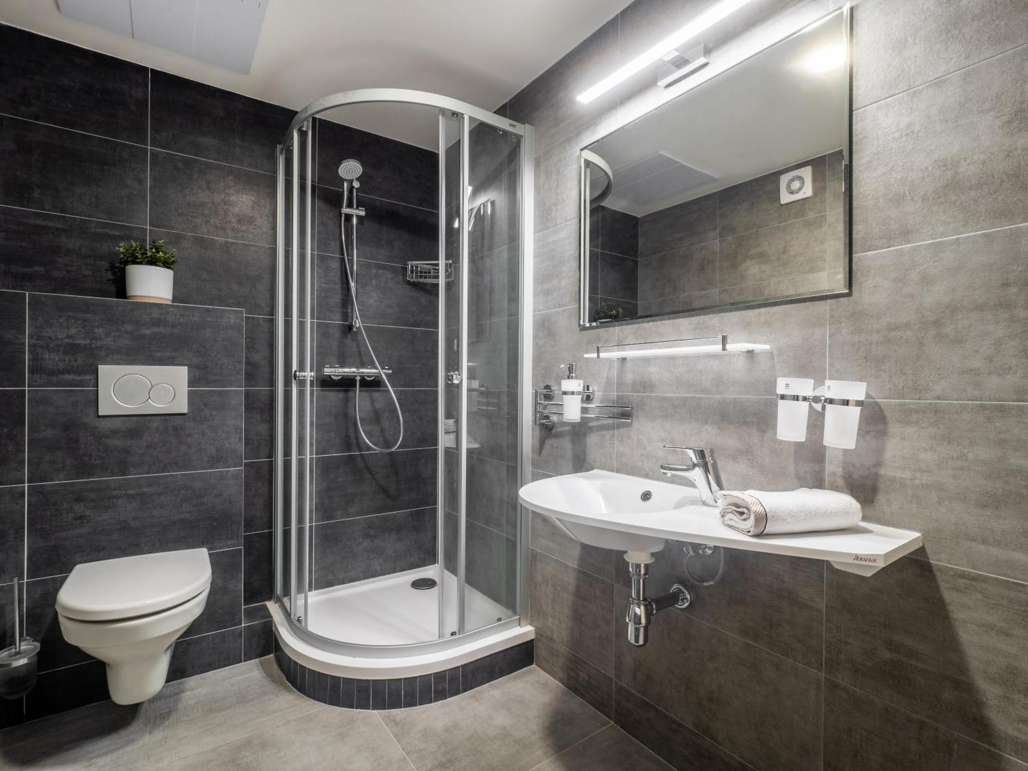 Zamecek Waldsteinovo Zatisi Hotel Svatoslav Kültér fotó