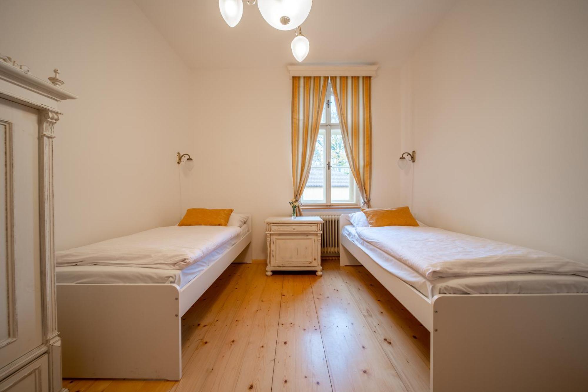 Zamecek Waldsteinovo Zatisi Hotel Svatoslav Kültér fotó